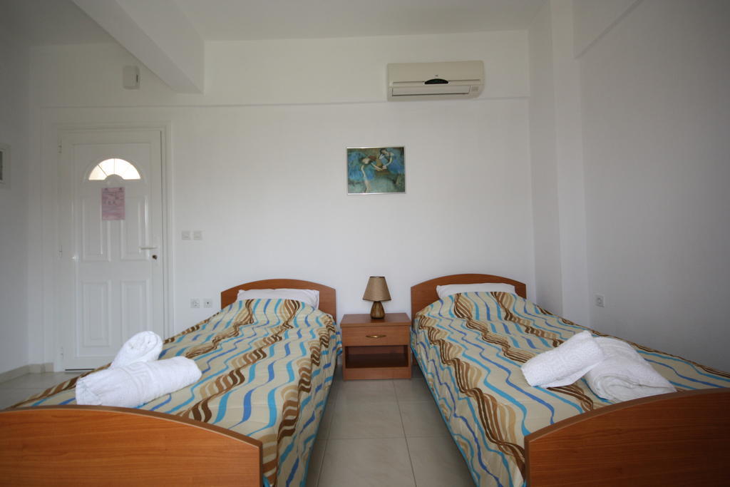 Pavloudis Apartments Psakoúdia Rom bilde